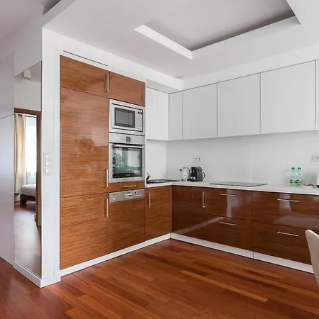 Arena Ursynow Luxury Apartment *